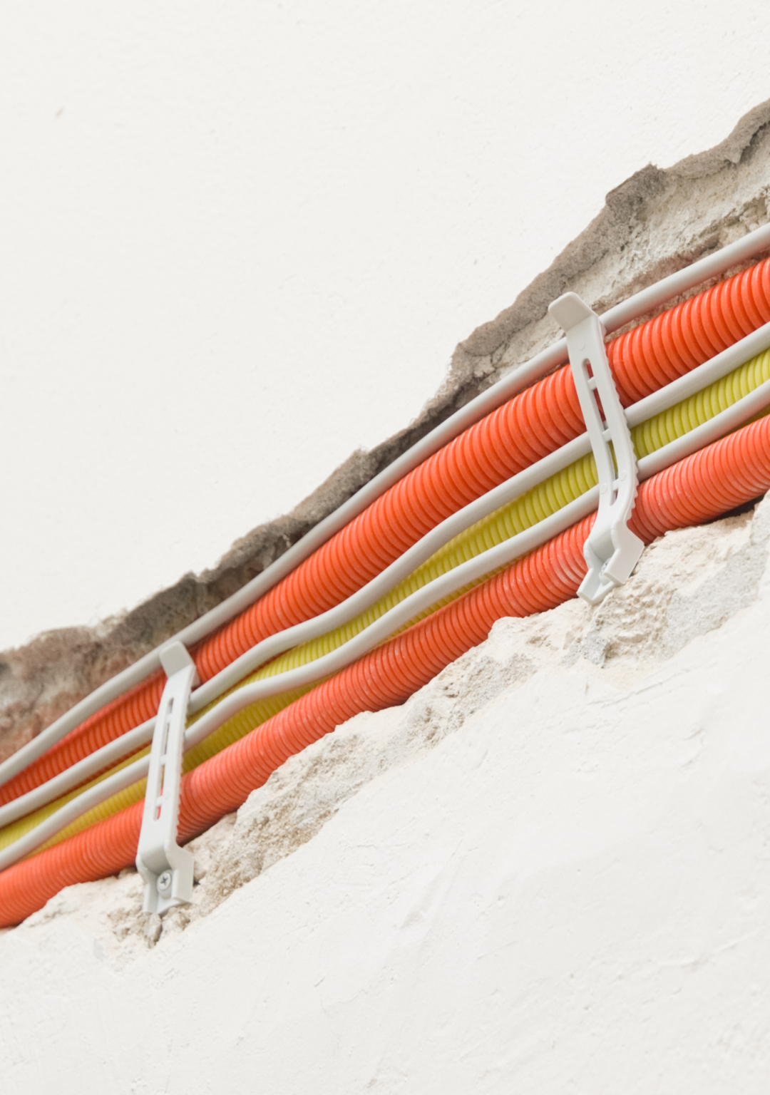 Design sans titre 2025 05 12T155629.144 e1747058229618 | Elektriciteitswerken SaLieva, Krachtige oplossingen, helder verlicht!